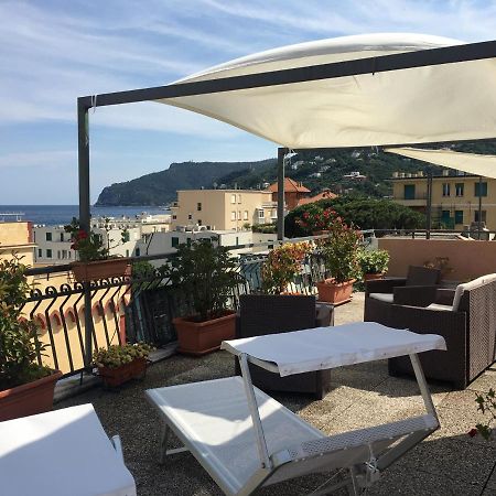 Hotel Graziella Spotorno Esterno foto