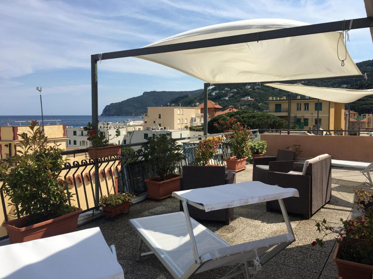 Hotel Graziella Spotorno Esterno foto